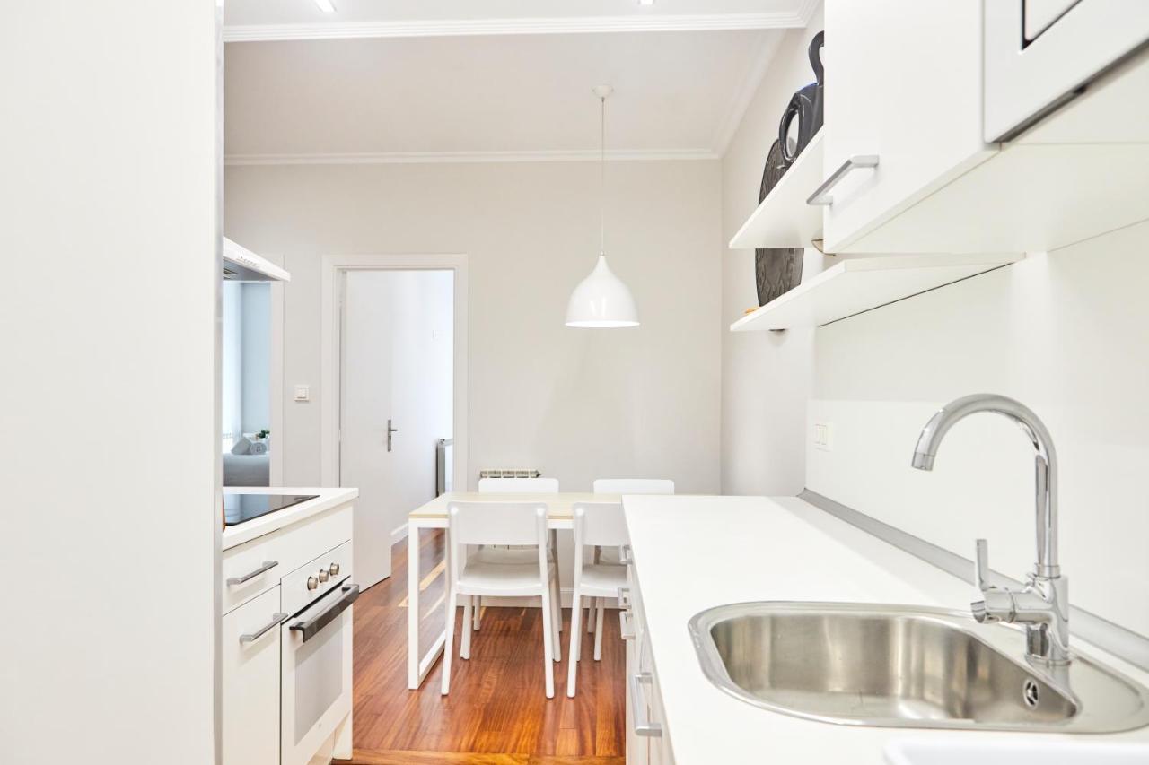San Martin Apartment By Basque Homes San Sebastian Ngoại thất bức ảnh